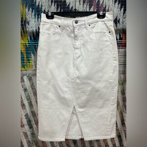Banana Republic White Denim Skirt